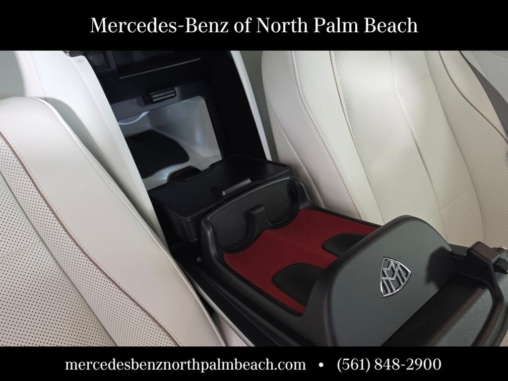 Used 2022 White Mercedes-Benz Maybach GLS 600 image 29