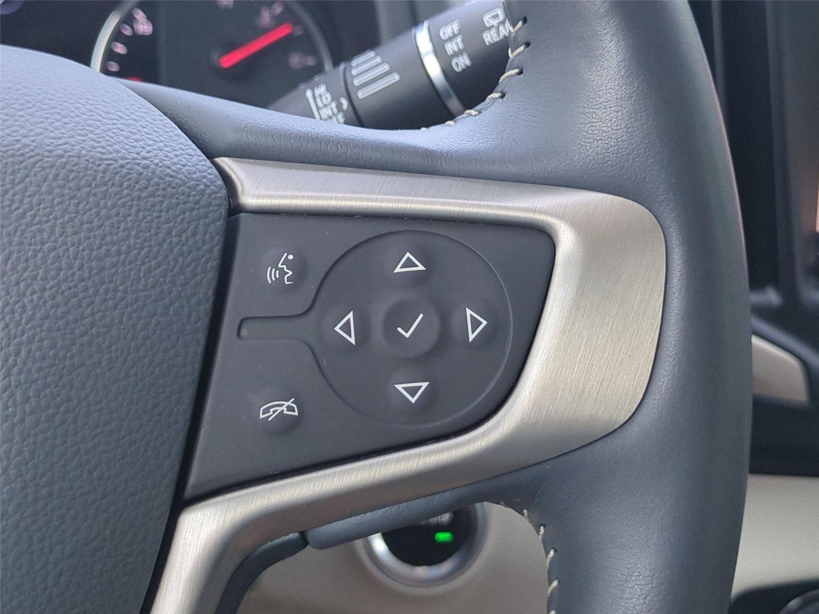Used 2022 Ebony Twilight Metallic GMC Denali image 21