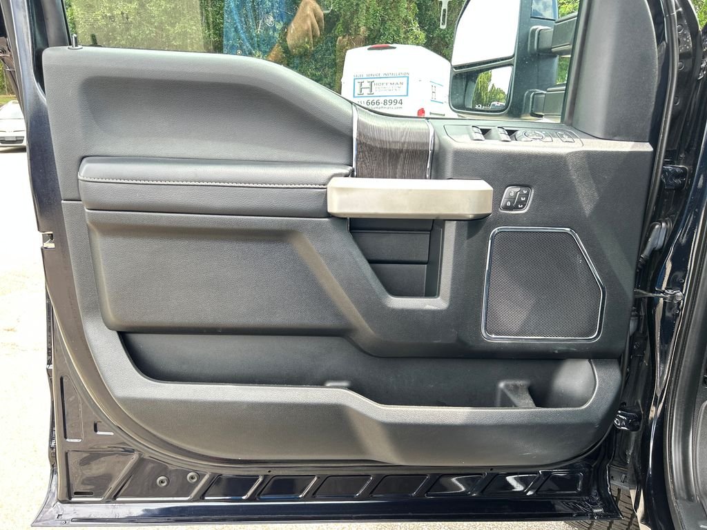 Used 2021 Blue Ford Lariat image 7