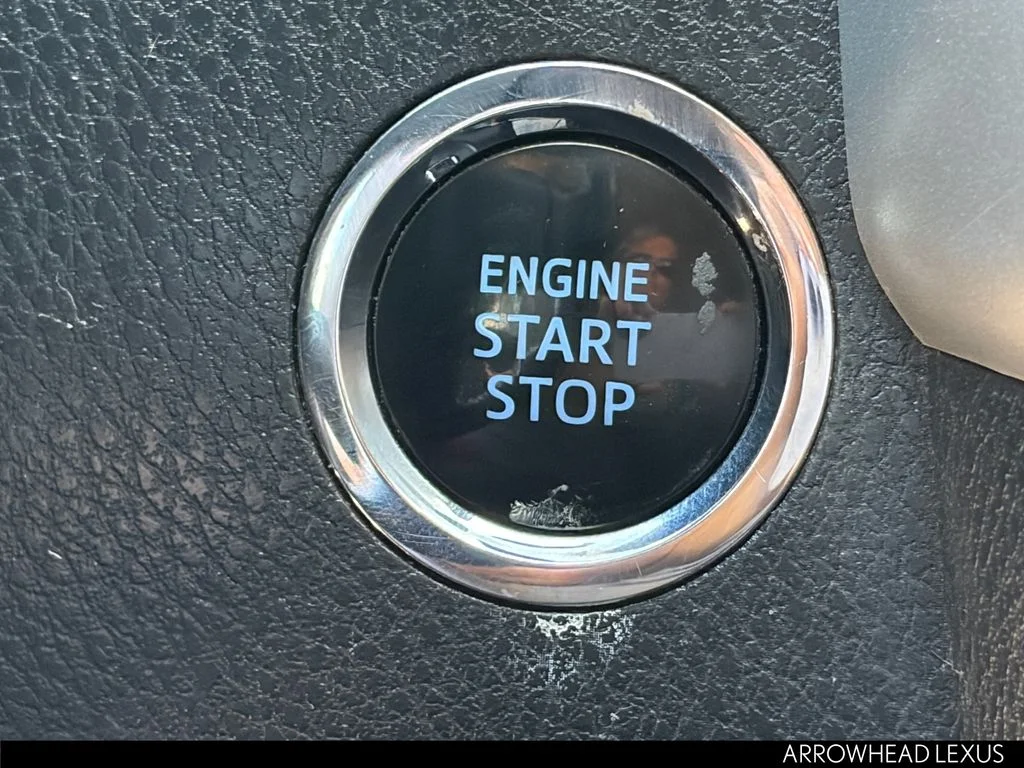 Used 2017 Gray Toyota XLE image 17