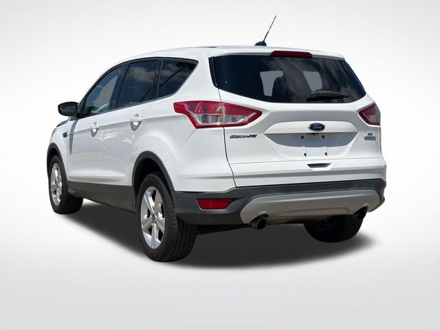 Used 2014 Oxford White Ford SE image 20