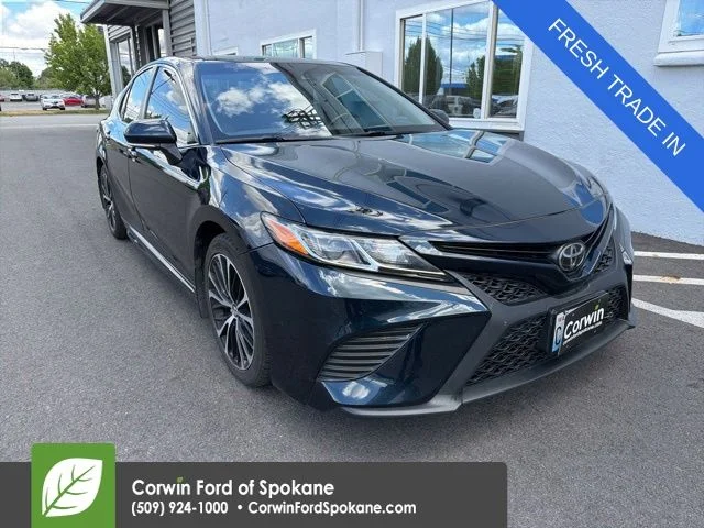 2018 Toyota Camry 2.5 Auto SE's photo
