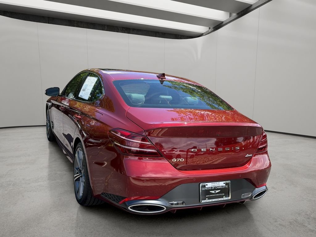 Certified Used 2025 Cavendish Red Genesis 2.5T image 3