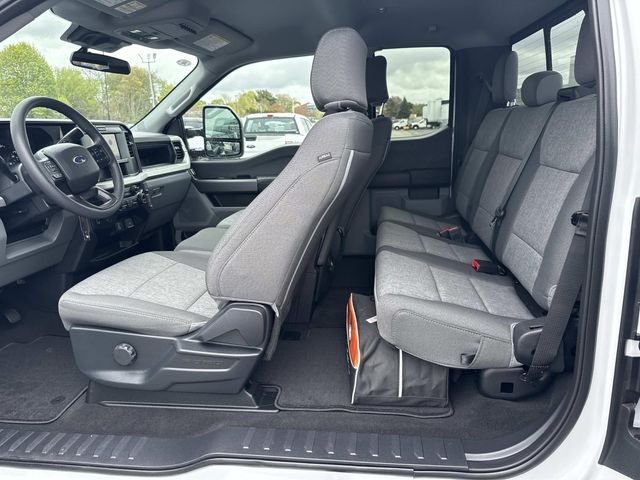 New 2026 Oxford White Ford F-350® XL image 5