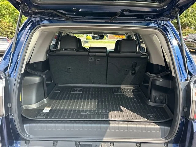 Used 2021 Blue Toyota SR5 Premium image 5