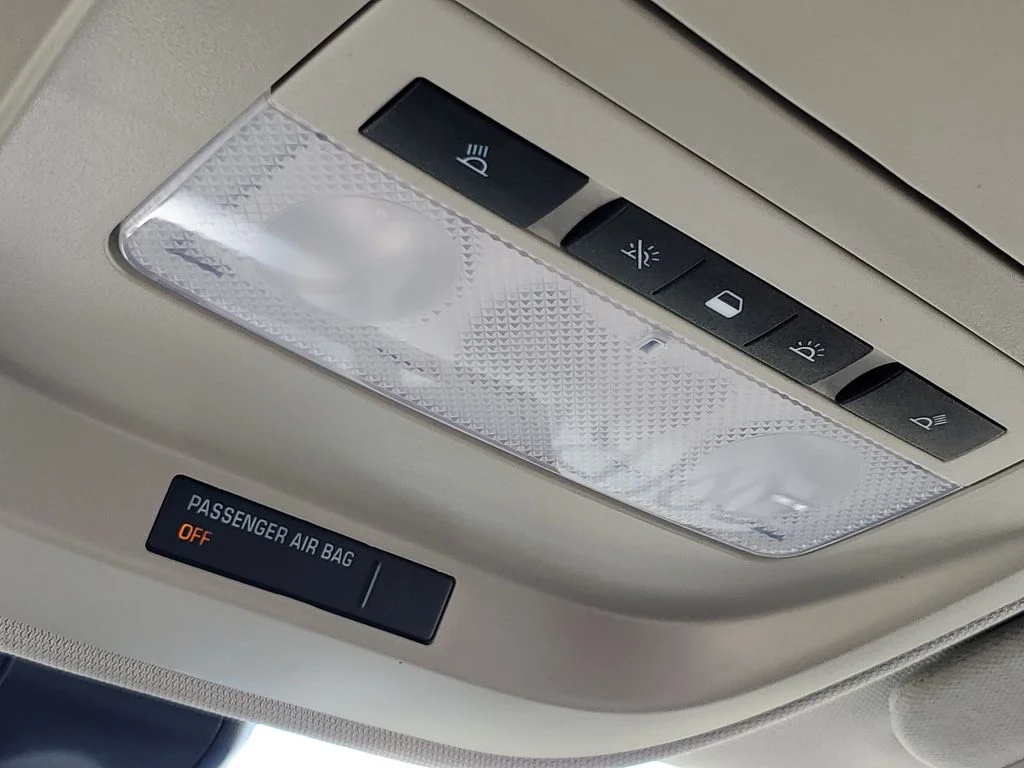 Used 2019 Gray Chevrolet Z71 image 26