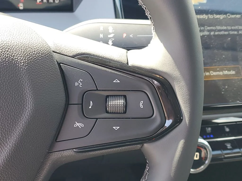 Used 2027 Summit White Chevrolet RS image 26