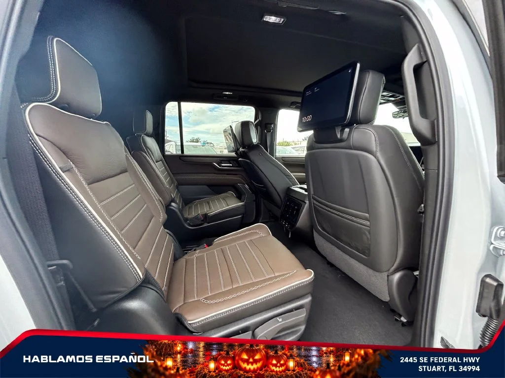 New 2027 Glacier White Tricoat GMC Denali Ultimate image 19
