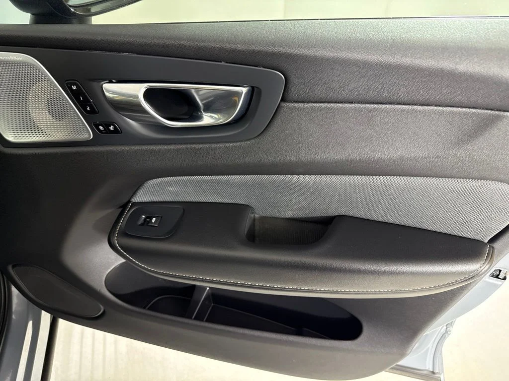 Used 2022 Gray Volvo T8 Polestar image 16