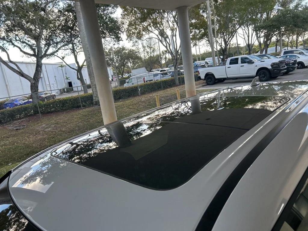 New 2026 White Mitsubishi SE image 16