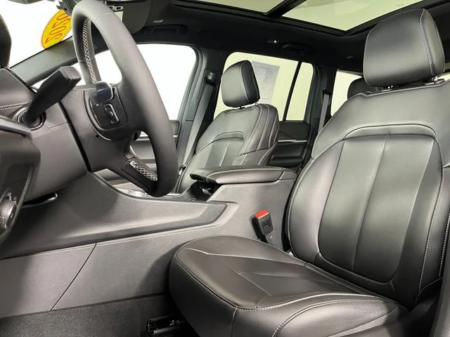 Used 2026 Blue Jeep Limited image 17
