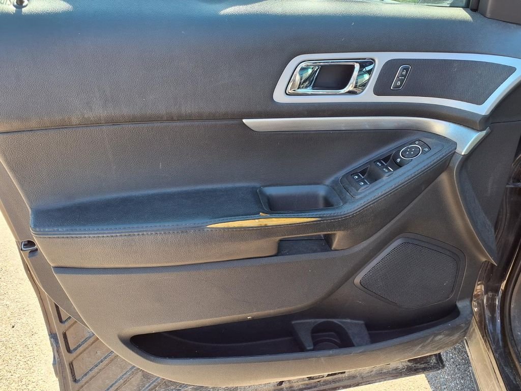 Used 2014 Brown Ford XLT image 11