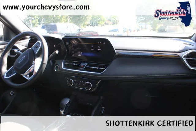 Used 2025 Gray Chevrolet ACTIV image 10