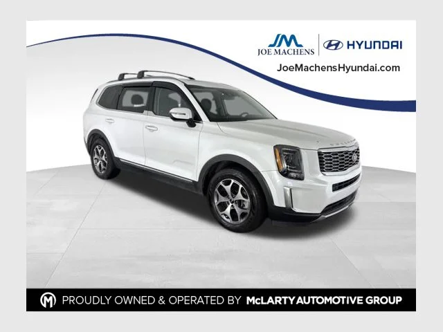 Used 2020 White Kia EX image 1