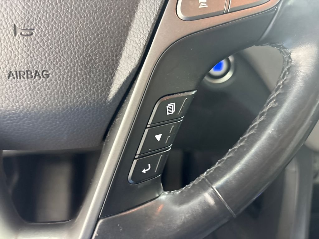 Used 2019 White Hyundai Limited image 26