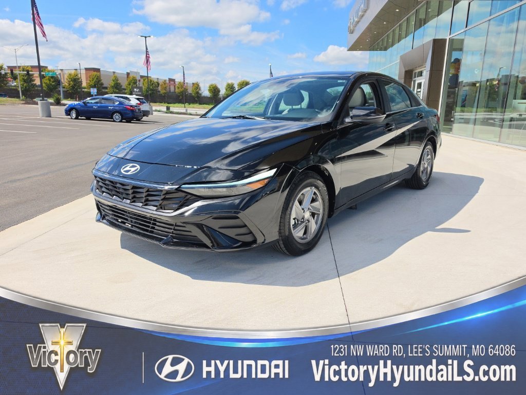 2025 Hyundai Elantra Hybrid Limited