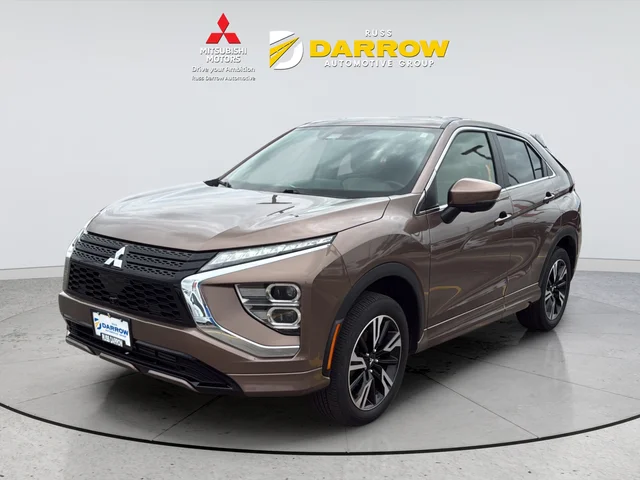 Used 2023 Brown Mitsubishi SEL image 1