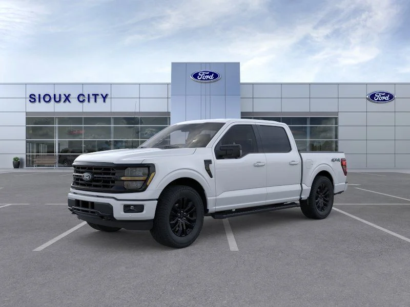 New 2026 Oxford White Ford XLT image 1