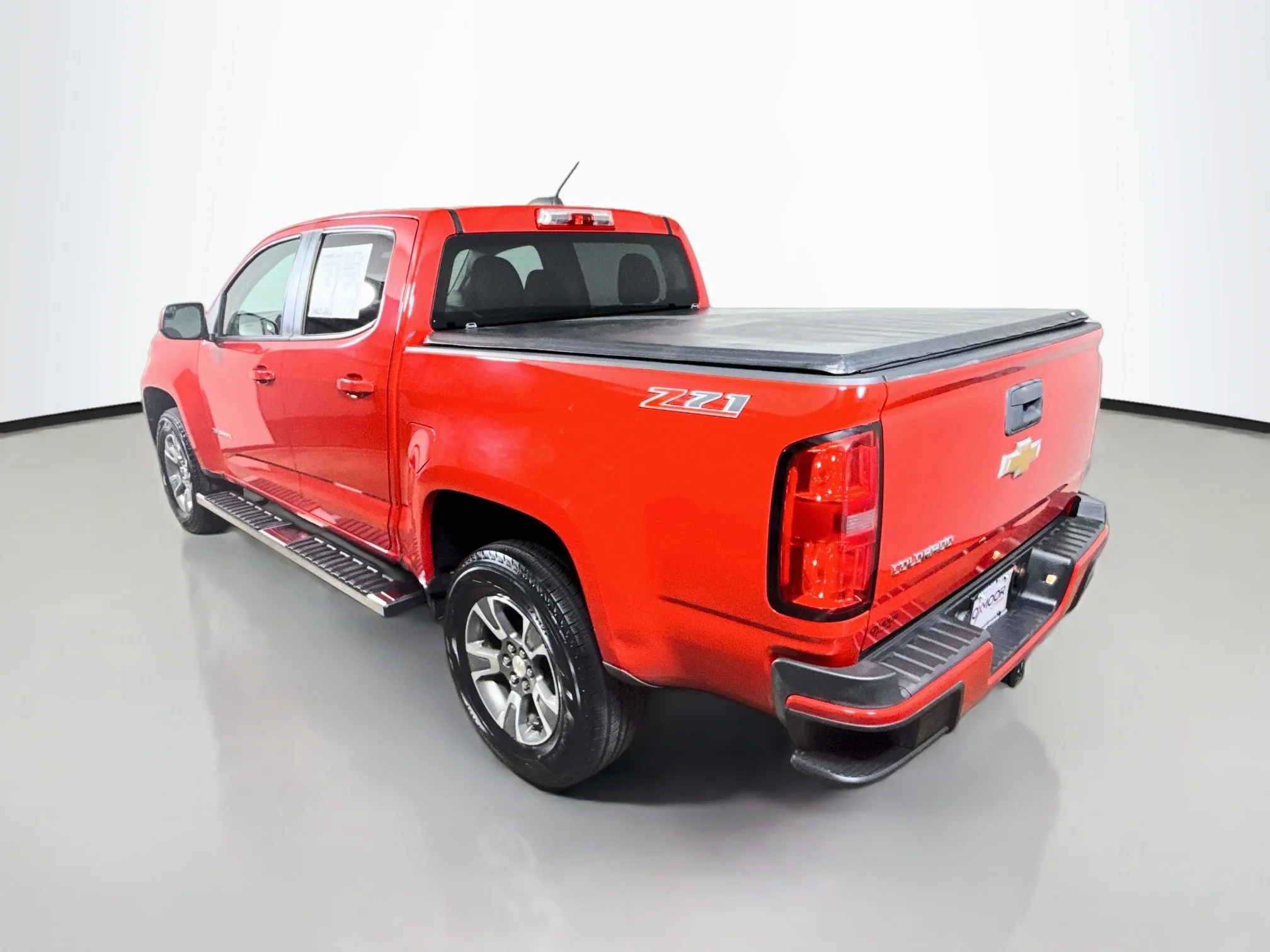 Used 2015 Red Hot Chevrolet 2WD Z71 image 5