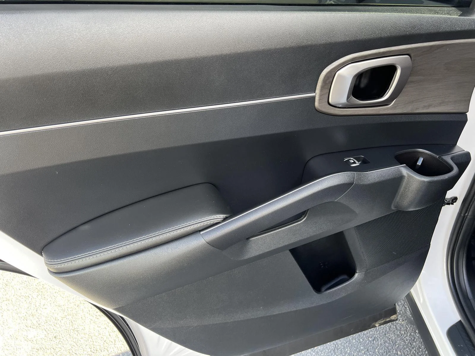 2024 Kia Sorento X-Line EX - Photo 32