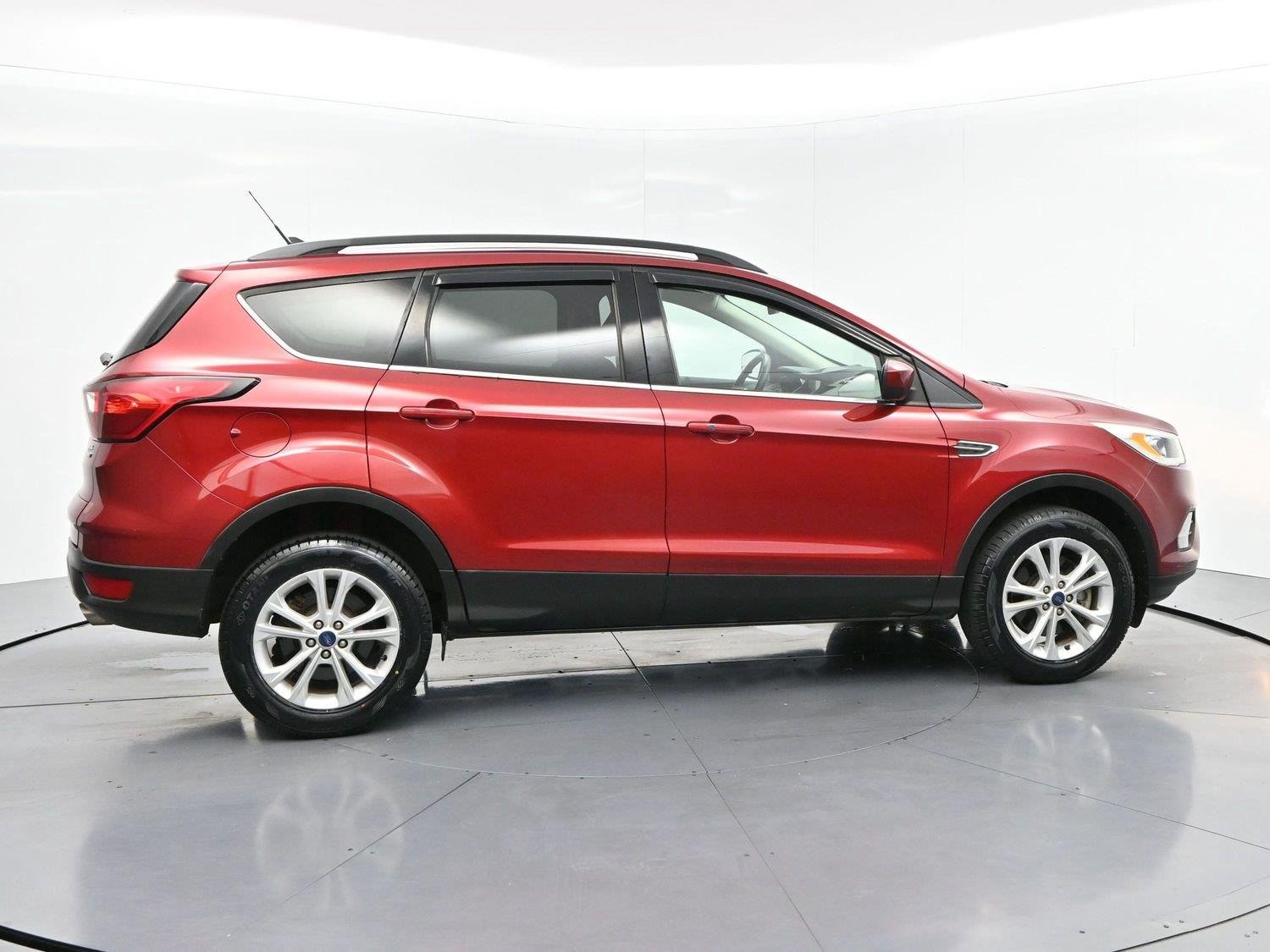 Used 2019 Ruby Red Metallic Tinted Clearcoat Ford SEL image 8