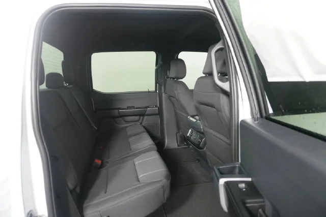New 2026 Oxford White Ford STX® image 27