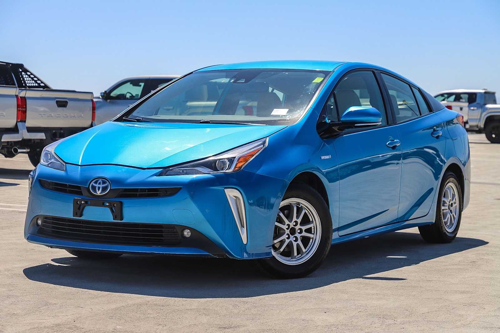 2019 Toyota Prius XLE