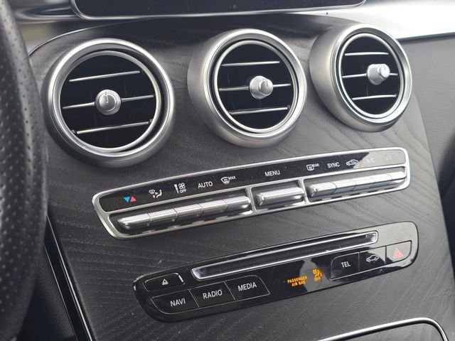 2017 Mercedes-Benz GLC GLC300 - Photo 33