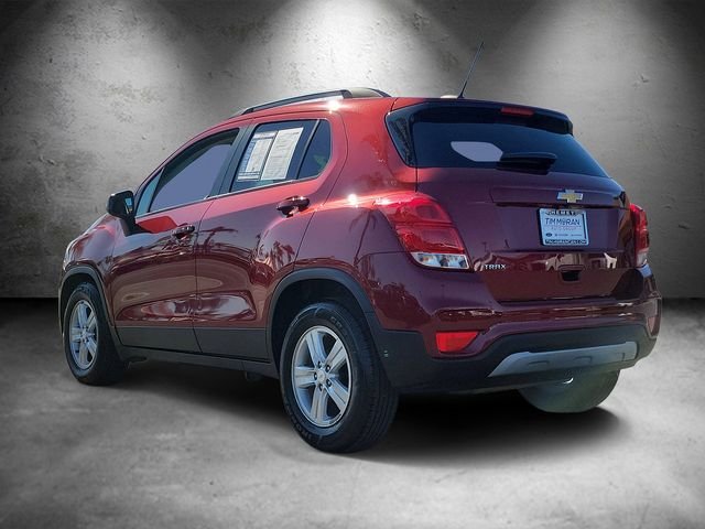 Used 2022 Red Chevrolet LT image 4