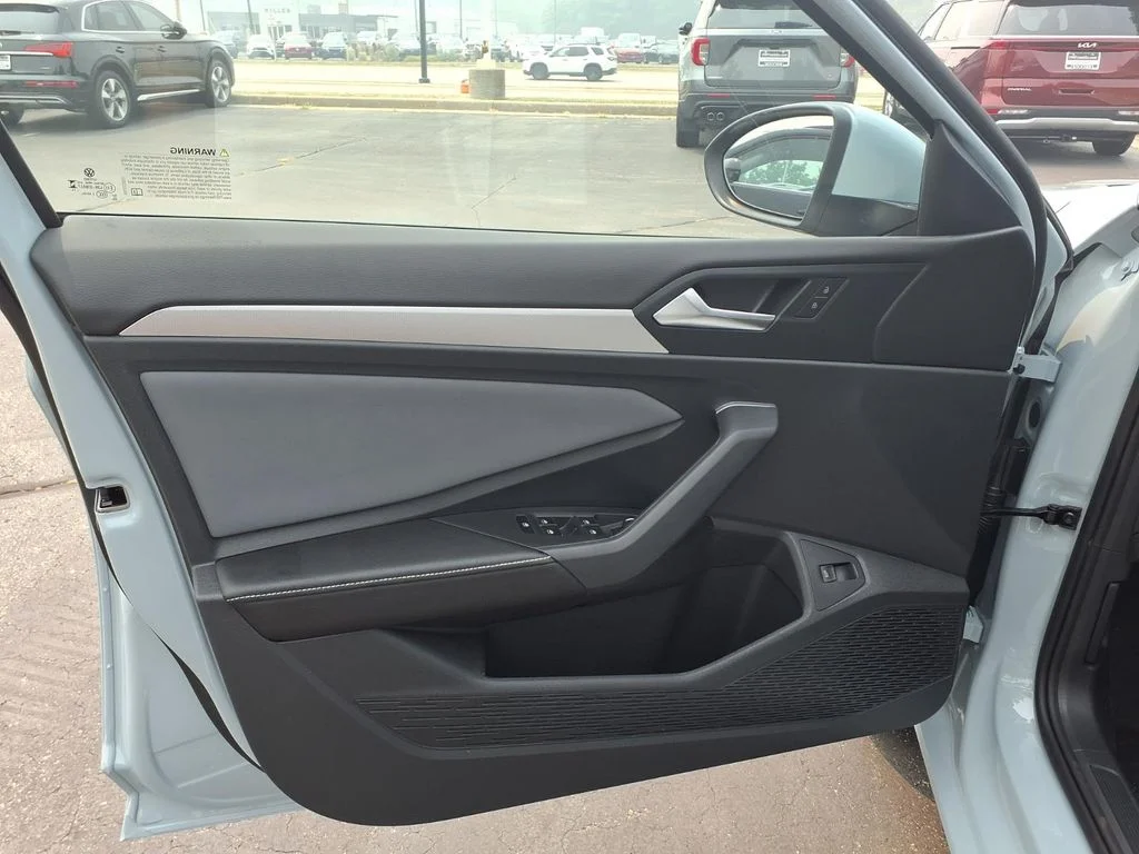 New 2026 Monument Gray Volkswagen 1.5T SE image 9