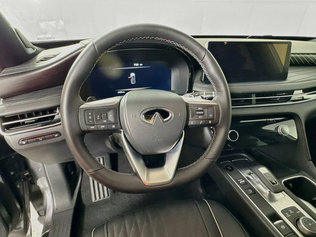 Certified Used 2026 Gray INFINITI Autograph image 14