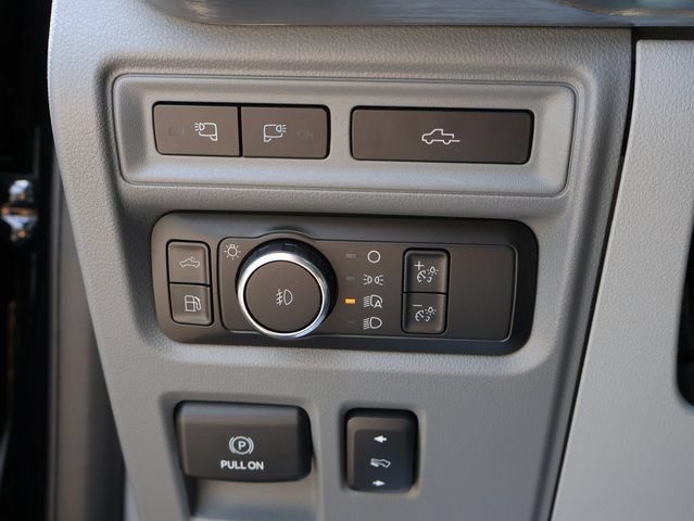 Used 2021 Black Ford LARIAT image 39