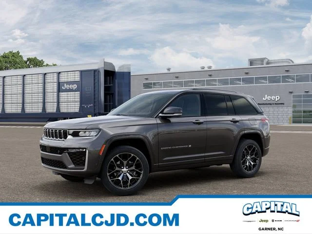 2026 Jeep Grand Cherokee Summit 4x4's photo