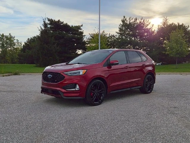 Used 2019 Red Ford ST image 1