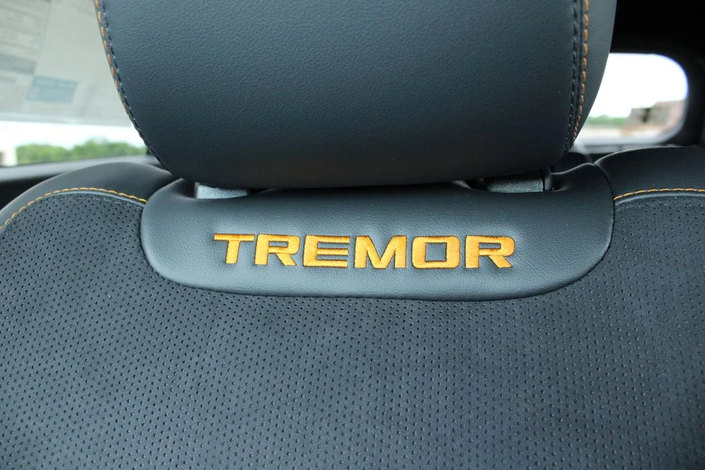 New 2026 Agate Black Metallic Ford Tremor® image 37