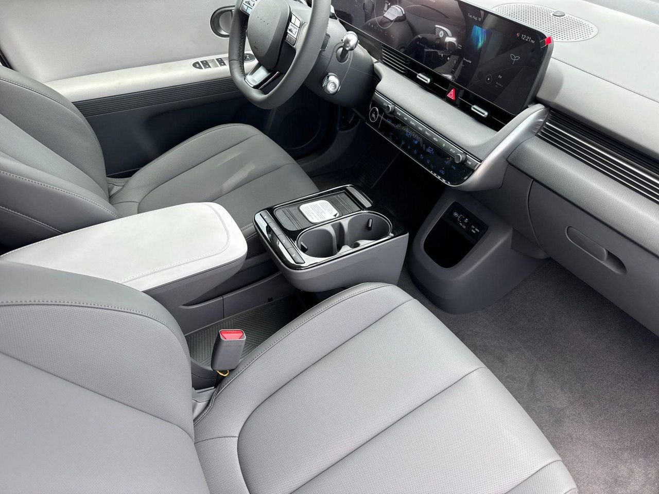 New 2026 White Hyundai SEL image 14