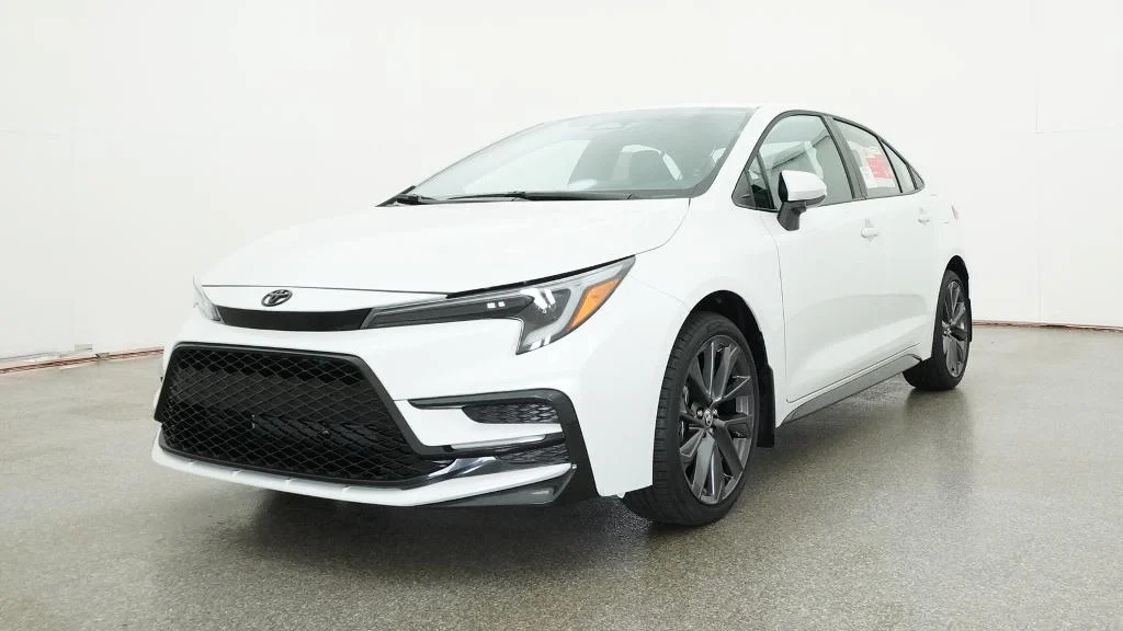 New 2026 Wind Chill Pearl Toyota SE image 19