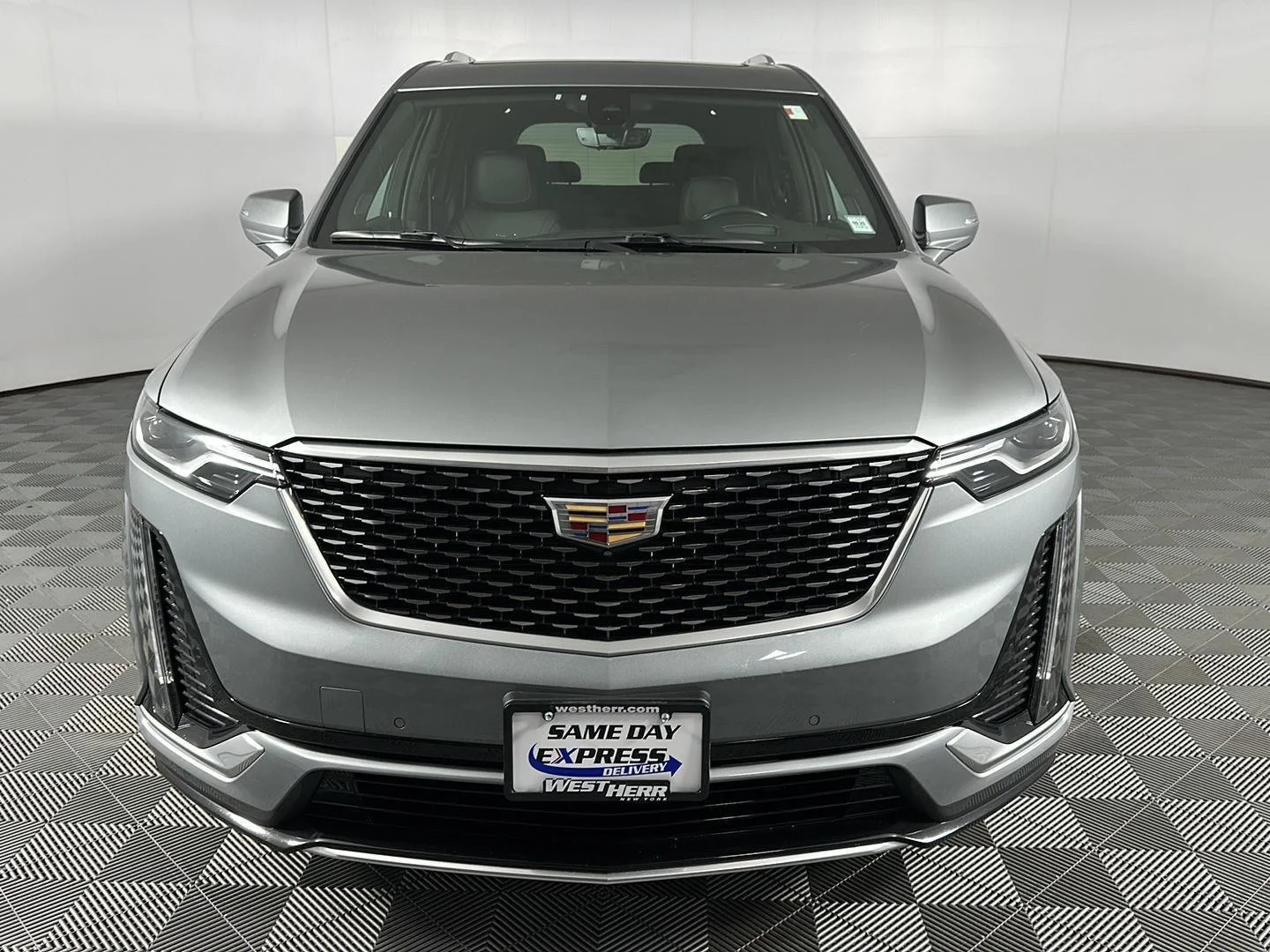 Used 2023 Argent Silver Metallic Cadillac AWD Premium Luxury image 18
