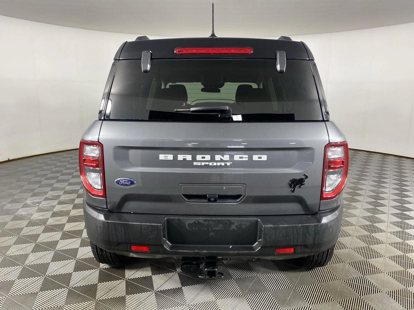 Used 2023 Carbonized Gray Ford Badlands image 16