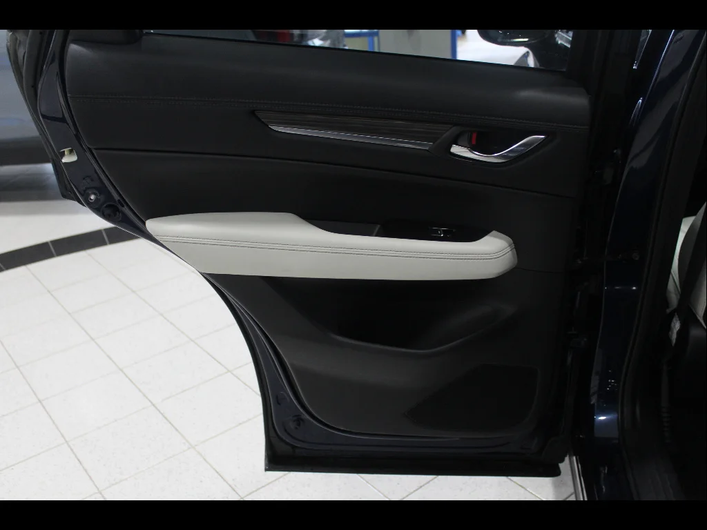 2023 Mazda CX-5 S Premium Plus package - Photo 17