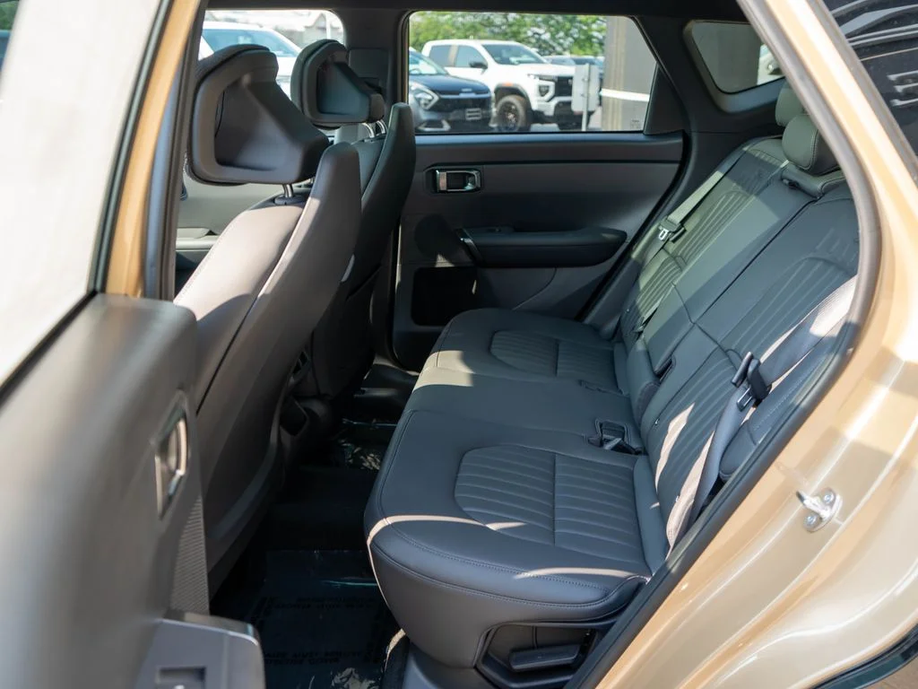 New 2027 Brown Kia X-Line S image 13