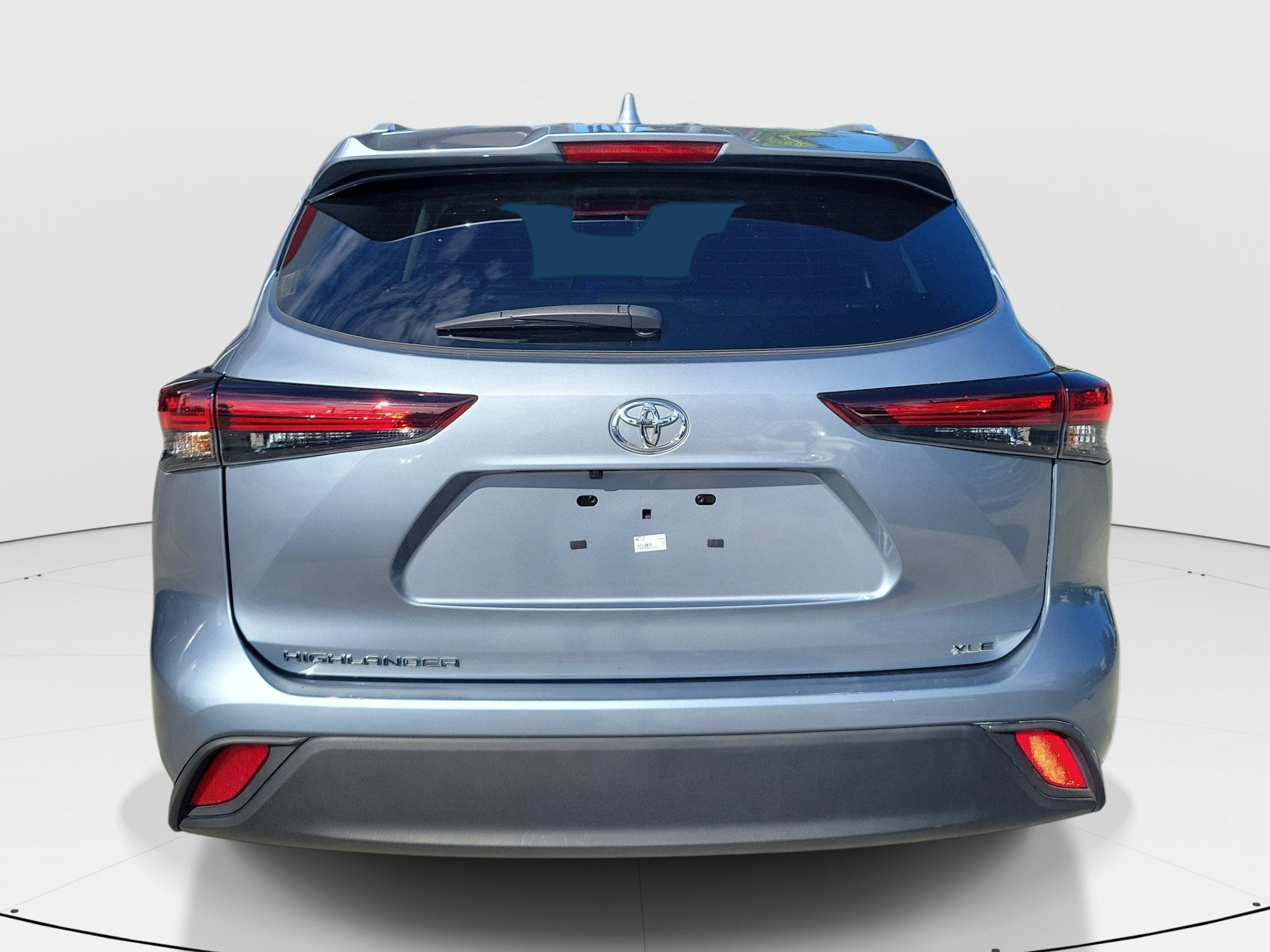 Used 2024 Moon Dust Toyota XLE image 6