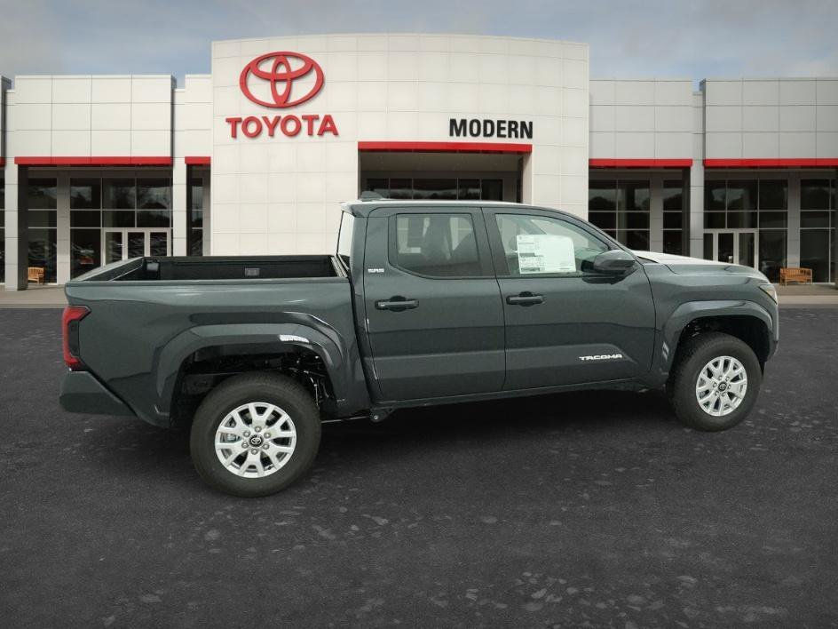 New 2026 Underground Toyota SR5 image 16