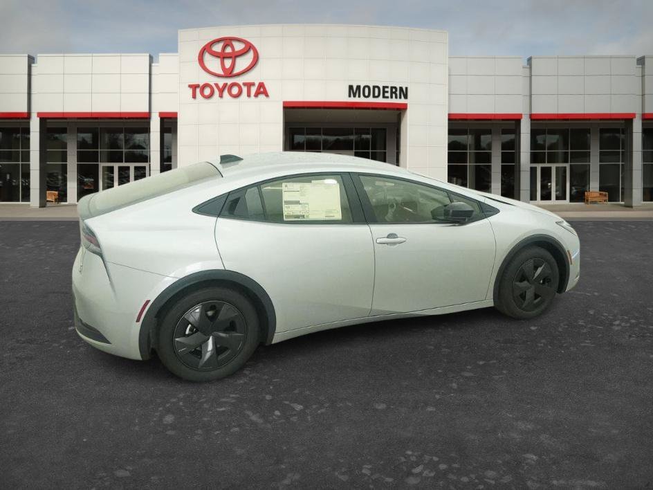 New 2027 Cutting Edge Toyota LE image 16