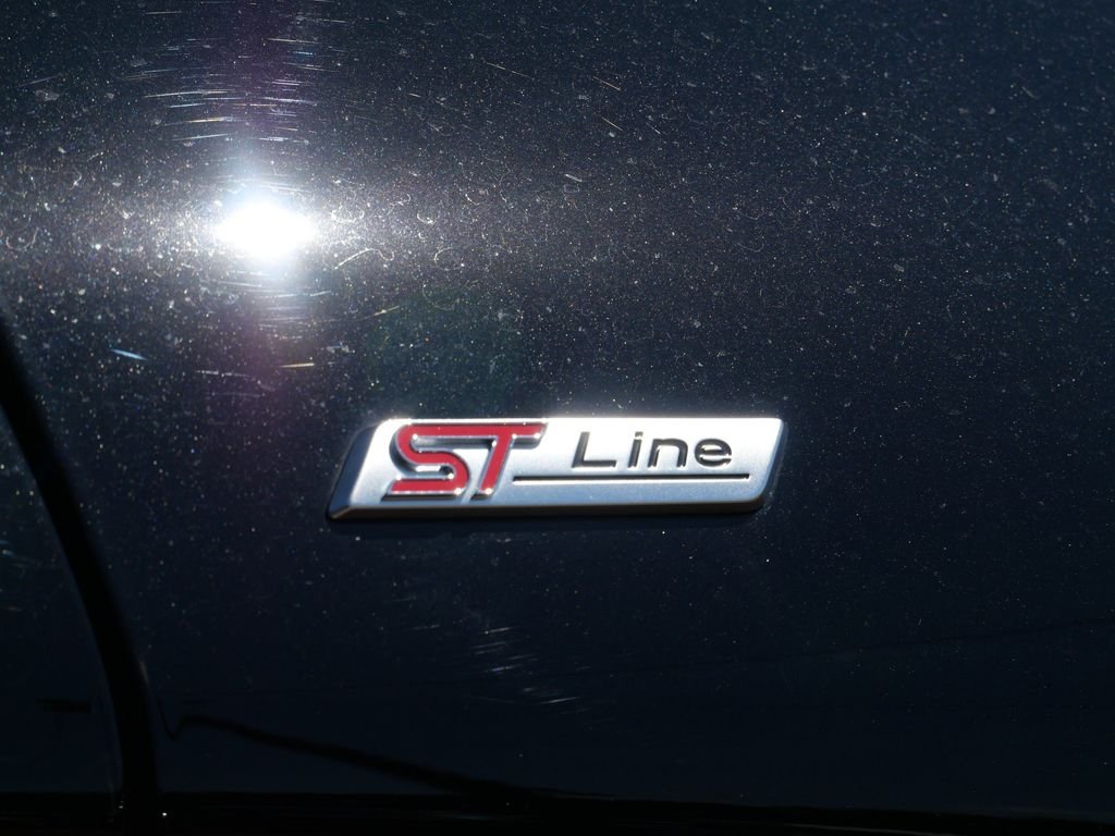 Certified Used 2023  Ford ST-Line image 10
