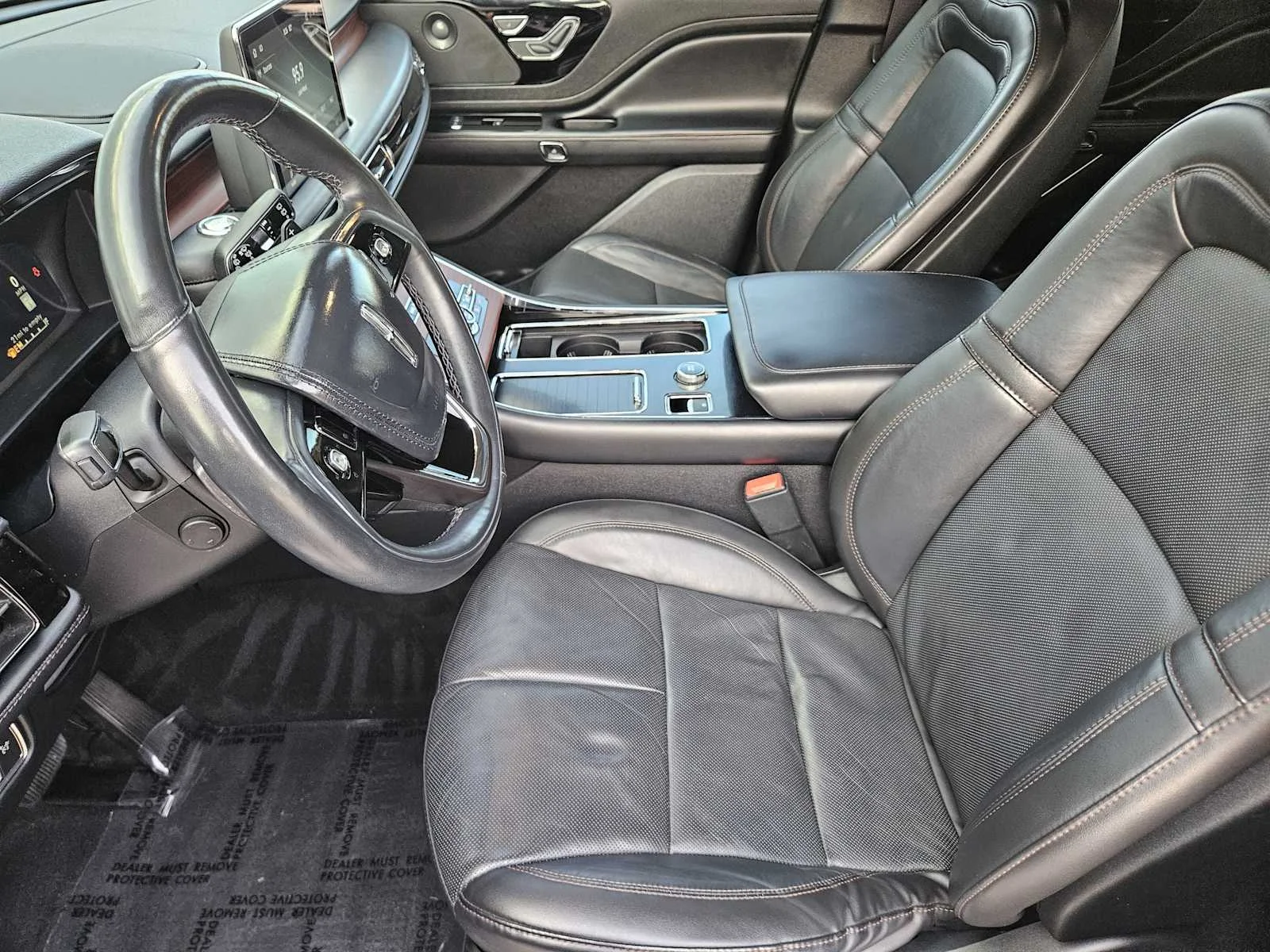 Used 2023 Pristine White Metallic Tri-Coat Lincoln Reserve image 11