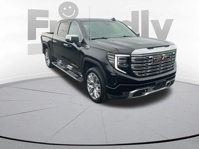 Used 2022 Black GMC Denali image 3