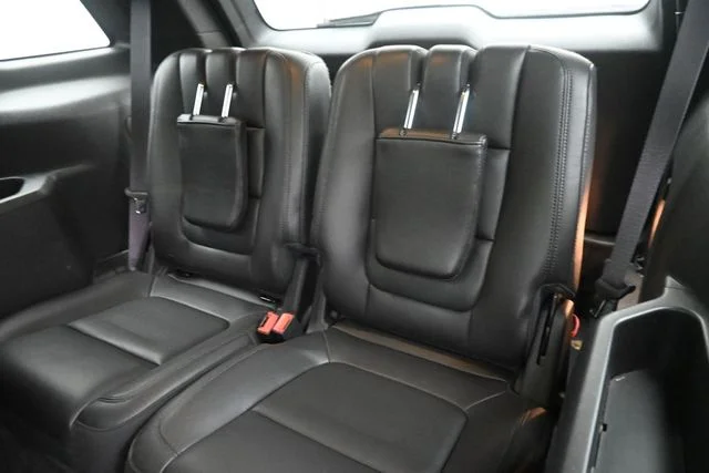 Used 2014 Black Ford Limited image 20