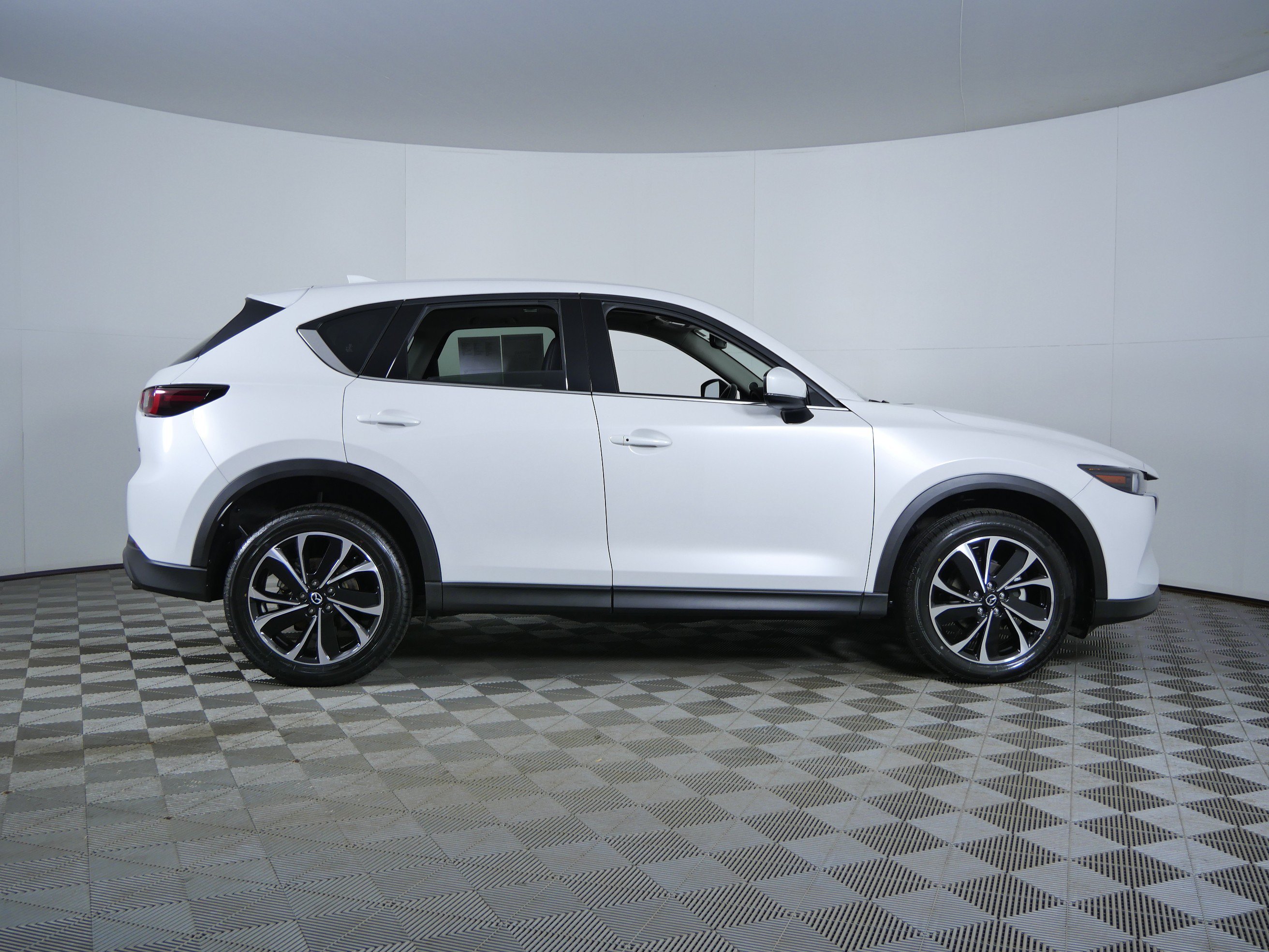 Certified Used 2023 Rhodium White Metallic Mazda 2.5 S Premium Package image 8
