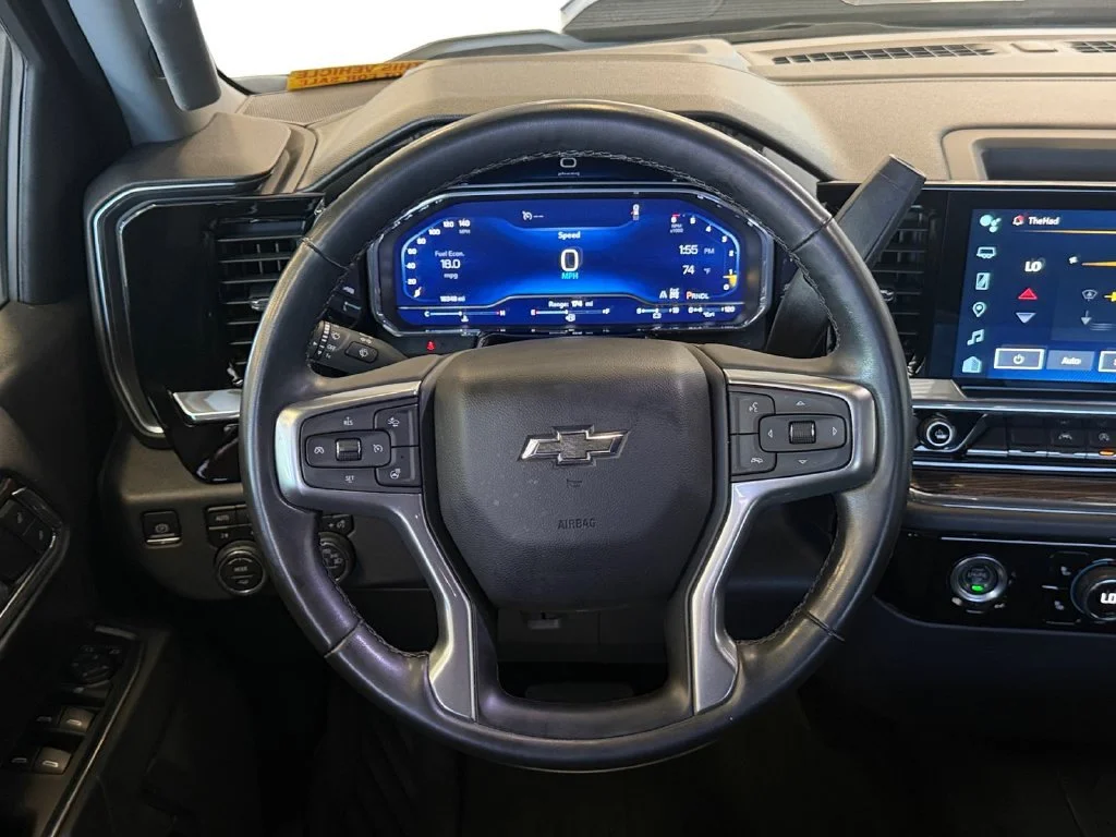 Used 2023 SUMMIT WHITE Chevrolet LT Trail Boss image 17